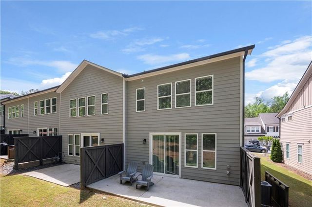 154 Bellehaven Drive, Woodstock, GA 30188