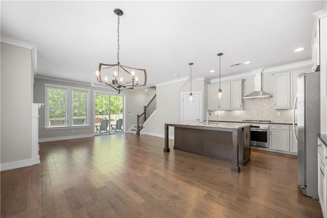 154 Bellehaven Drive, Woodstock, GA 30188