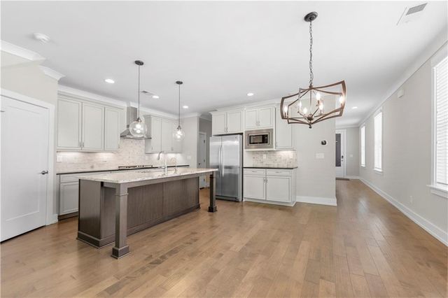 154 Bellehaven Drive, Woodstock, GA 30188
