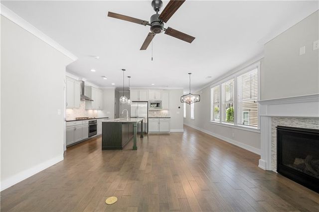 154 Bellehaven Drive, Woodstock, GA 30188
