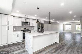 1223 Leopard St # 5, Philadelphia, PA 19125