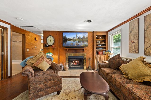 195 Cordaville Rd, Ashland, MA 01721