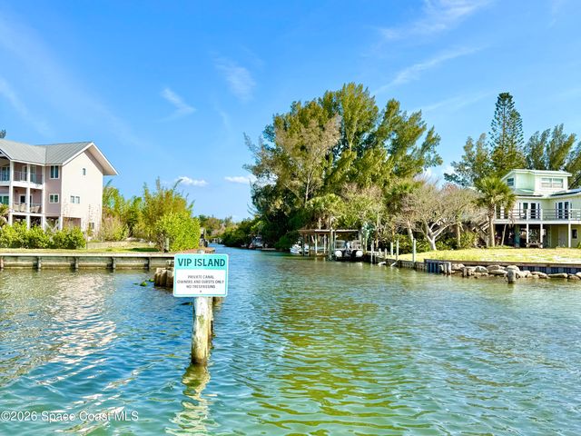 4 Grant Island, Grant-valkaria, FL 32949