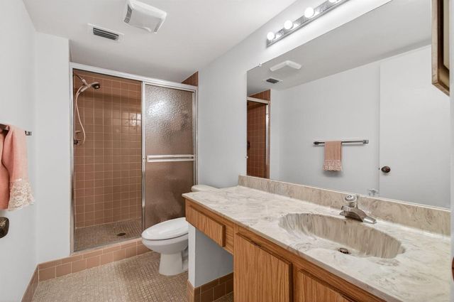 6585 Kensington Lane 307, Delray Beach, FL 33446