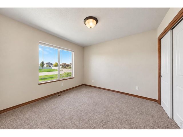6886 Sumner St, Wellington, CO 80549