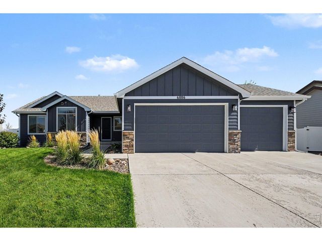 6886 Sumner St, Wellington, CO 80549