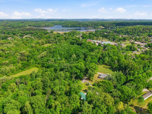 11451 Back Valley Road, Soddy Daisy, TN 37379