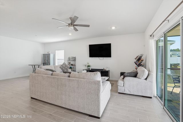 1479 LACHLAN Circle, Jacksonville, FL 32218