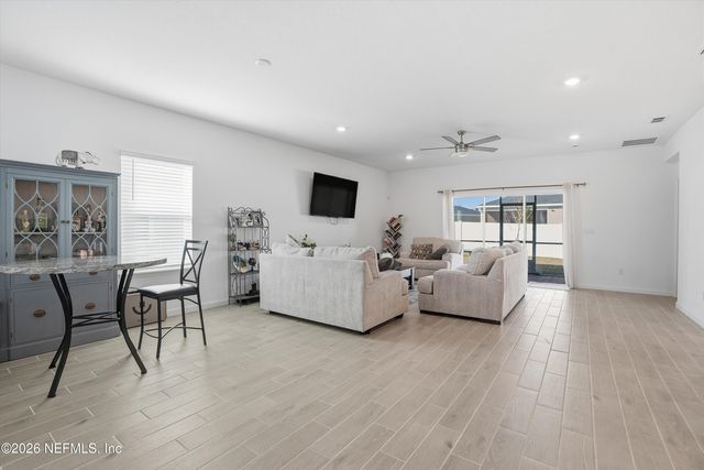 1479 LACHLAN Circle, Jacksonville, FL 32218