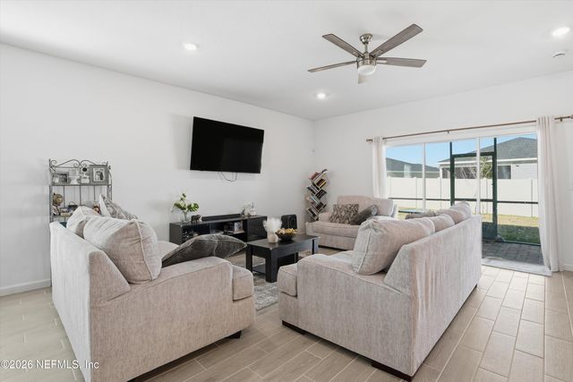 1479 LACHLAN Circle, Jacksonville, FL 32218