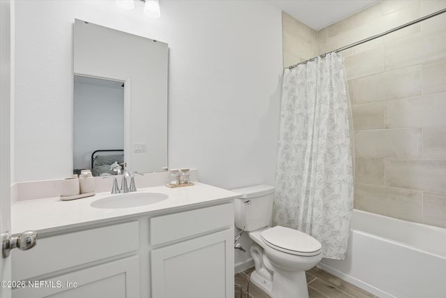 1479 LACHLAN Circle, Jacksonville, FL 32218