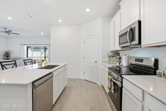 1479 LACHLAN Circle, Jacksonville, FL 32218