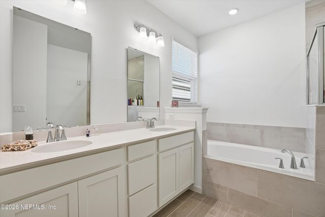 1479 LACHLAN Circle, Jacksonville, FL 32218