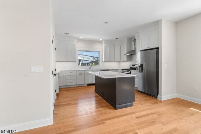 382 5Th Ave, Paterson City, NJ 07514