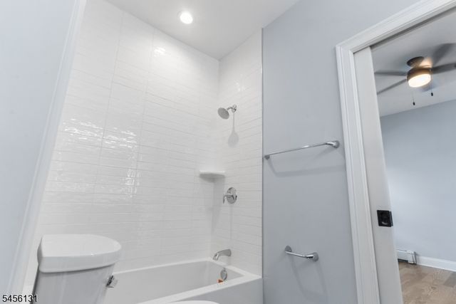 382 5Th Ave, Paterson City, NJ 07514