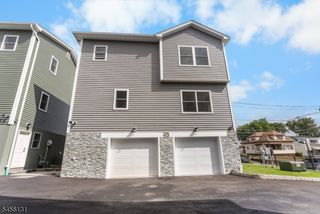 382 5Th Ave, Paterson City, NJ 07514