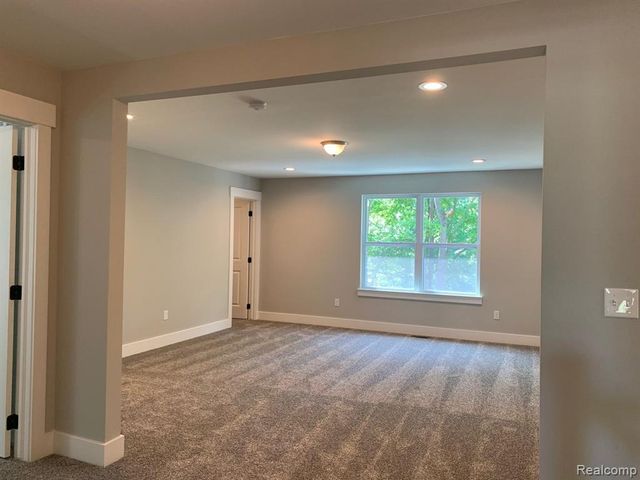 3714 Kinsley Boulevard, Ann Arbor, MI 48105