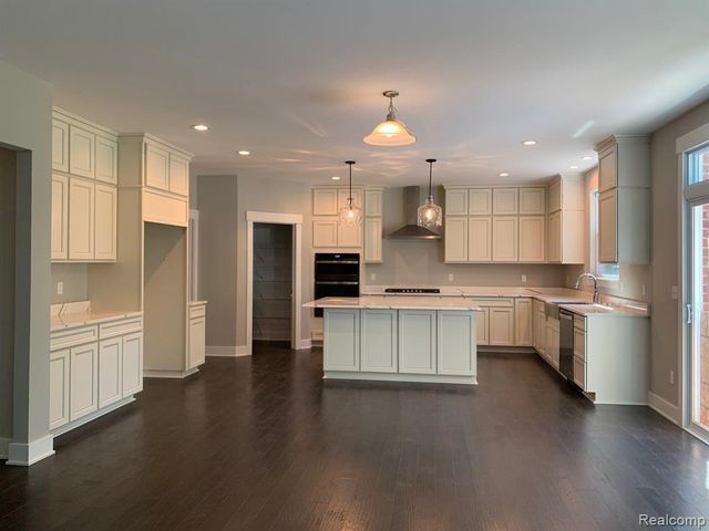 3714 Kinsley Boulevard, Ann Arbor, MI 48105