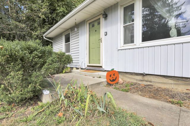 562 Jutlew Road, Newark, OH 43055