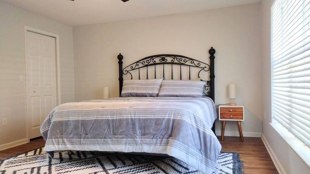 4250 SWIFT ROAD, Sarasota, FL 34231