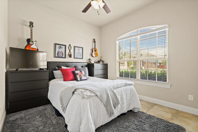 3900 Fordham Street, Frisco, TX 75036