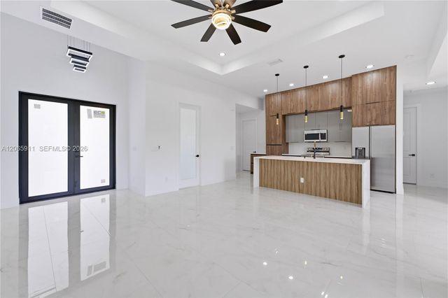 3011 23rd Street SW, Lehigh Acres, FL 33976