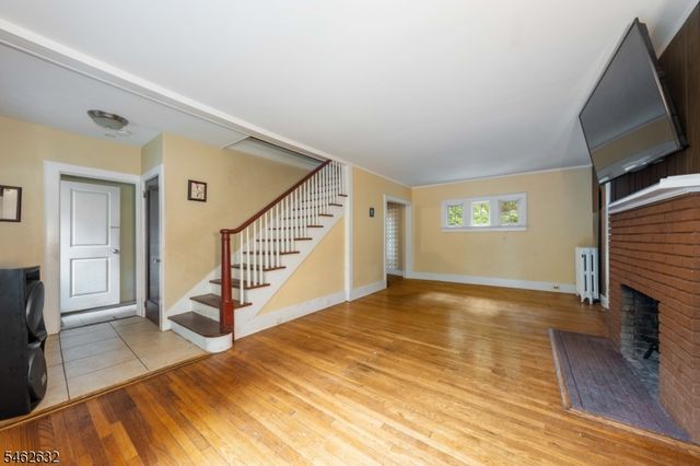 525 Page Ter, South Orange Village Twp., NJ 07079
