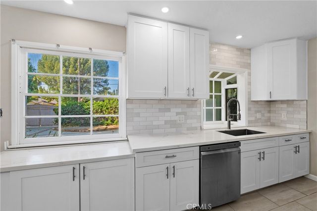 6257 Melba Avenue, Woodland Hills, CA 91367