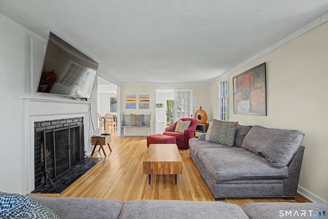 304 Bushy Hill Road, Simsbury, CT 06070