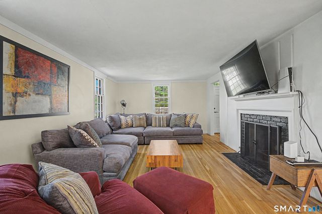 304 Bushy Hill Road, Simsbury, CT 06070