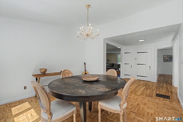 304 Bushy Hill Road, Simsbury, CT 06070
