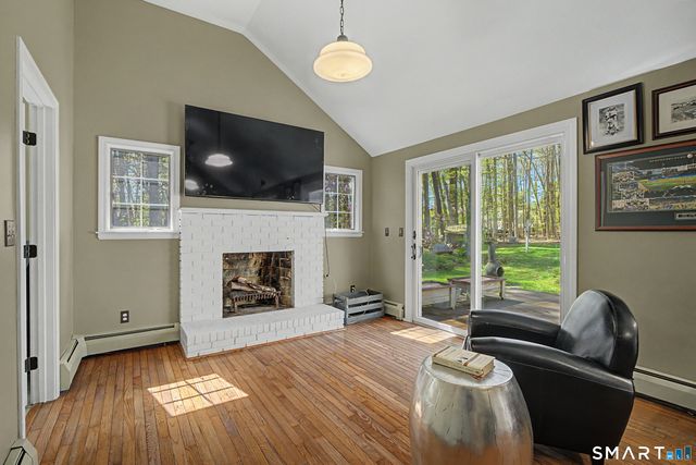 304 Bushy Hill Road, Simsbury, CT 06070