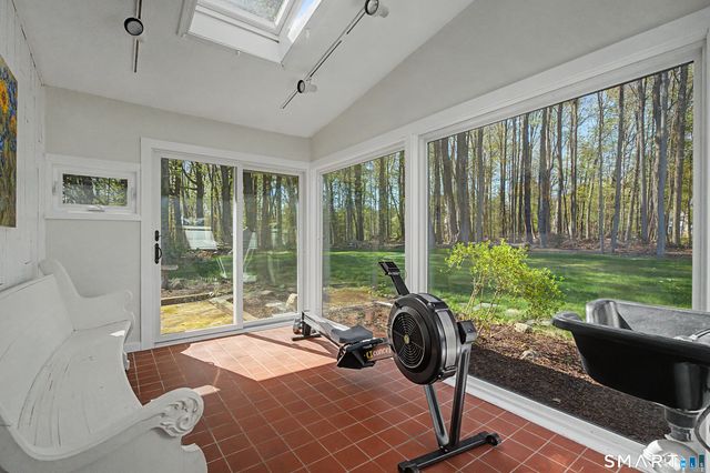 304 Bushy Hill Road, Simsbury, CT 06070