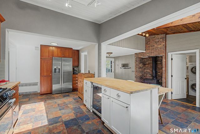304 Bushy Hill Road, Simsbury, CT 06070