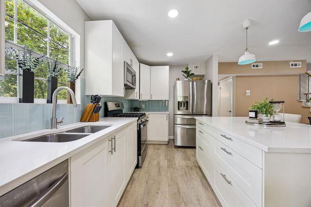 2118 Vanderbilt LN, Austin, TX 78723