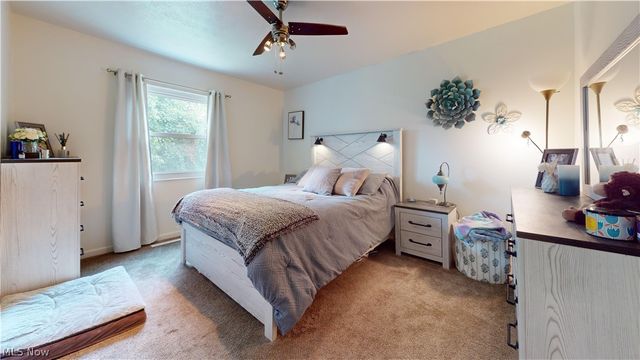 49 Colonel Phelps Drive, Parkersburg, WV 26104