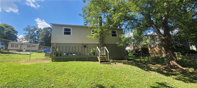 49 Colonel Phelps Drive, Parkersburg, WV 26104