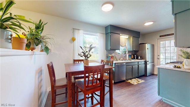 49 Colonel Phelps Drive, Parkersburg, WV 26104