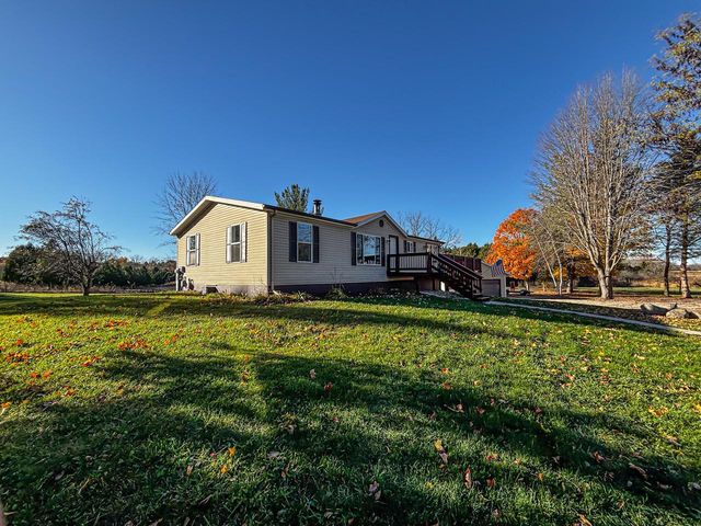 N8538 River ROAD, Watertown, WI 53094