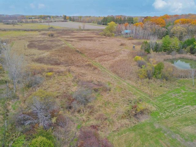 N8538 River ROAD, Watertown, WI 53094
