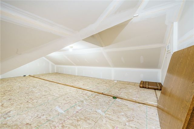 37 Holiday Island Drive, Holiday Island, AR 72631
