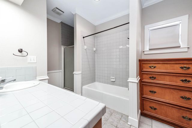 2245 N Austin Avenue, Pearland, TX 77581