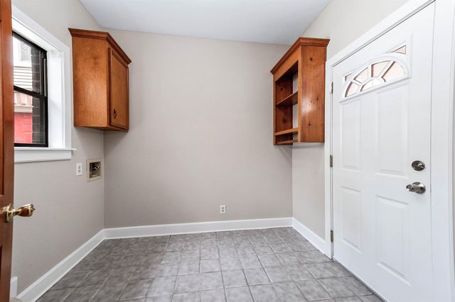 2245 N Austin Avenue, Pearland, TX 77581