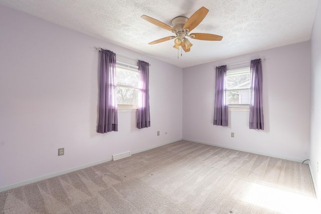 915 N Plymouth Road, Bloomington, IN 47408