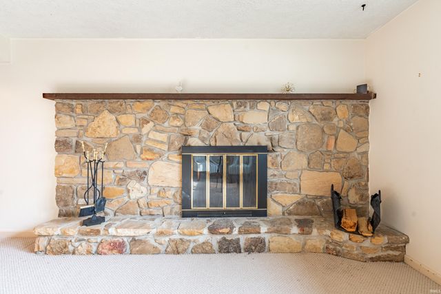 915 N Plymouth Road, Bloomington, IN 47408