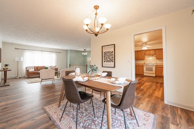 915 N Plymouth Road, Bloomington, IN 47408