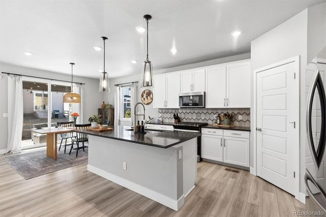 9750 Banner Peak Street, Littleton, CO 80125