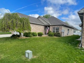 7566 103rd Drive, Crown Point, IN 46307