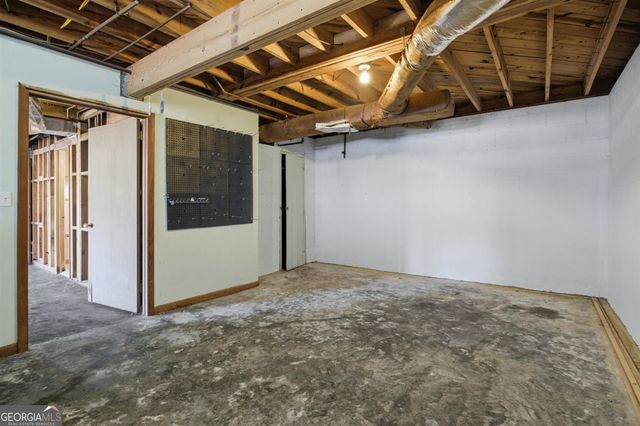 2091 Napoli Circle, Conyers, GA 30012