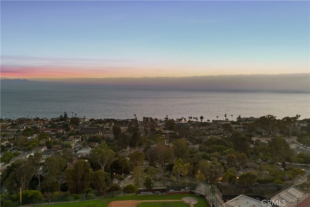 740 Browncroft Drive, Laguna Beach, CA 92651